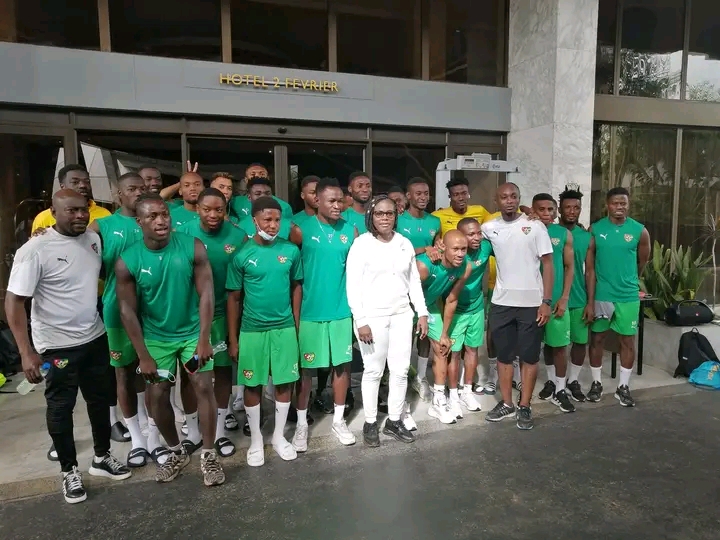 Elim CAN Côte d'Ivoire 2023 (J12): En regroupement à Lomé, les Éperviers ont reçu la visite du ministre en charge des sports