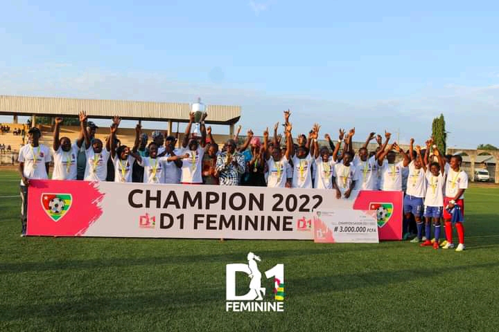 D1 Dames saison 2021-2022: Amis du Monde sacré champion 