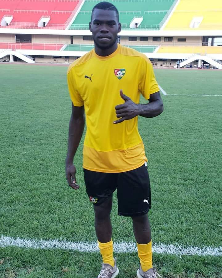 Ismaïl OURO AGORO le meilleur buteur du championnat togolais dans la liste des joueurs retenus pour le stage des éperviers du Togo en Turquie 