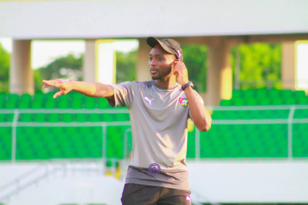  Serge Akakpo Team manager des éperviers du Togo: «  On veut que les joueurs montrent un nouveau visage  »